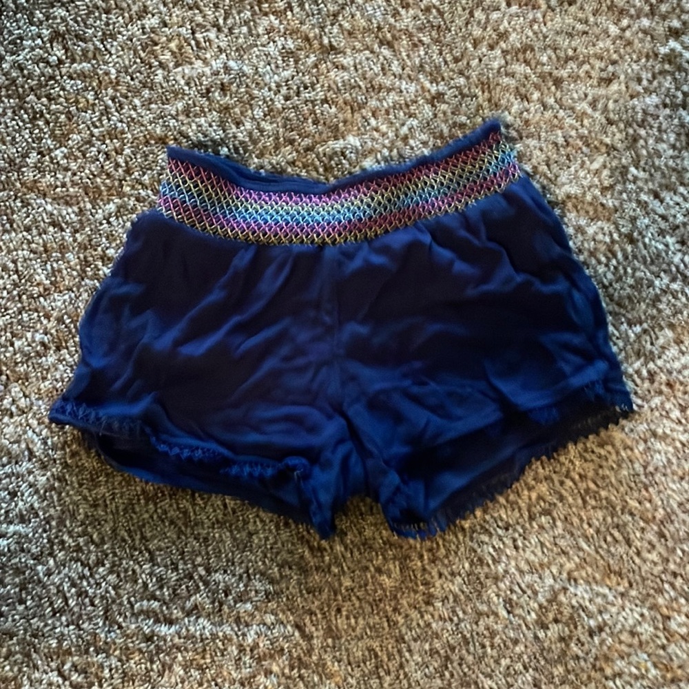 Blue short
